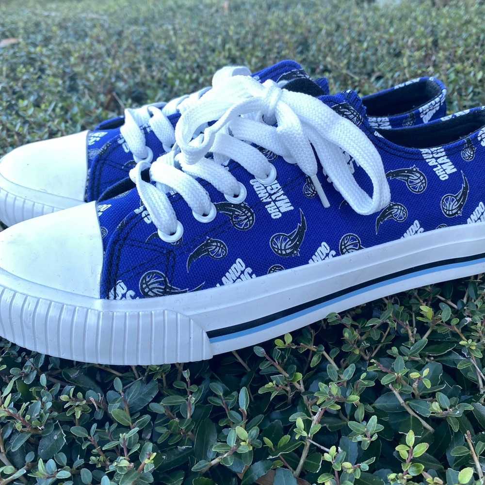 FOCO Orlando Magic Basketball‎ Womens Low Top Repeat Print Canvas Shoe 9 NEW